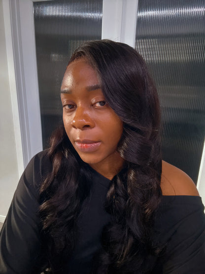 Wavy Wig with Frontal – Glueless Human Hair, 180% Density, 13x4 HD Lace