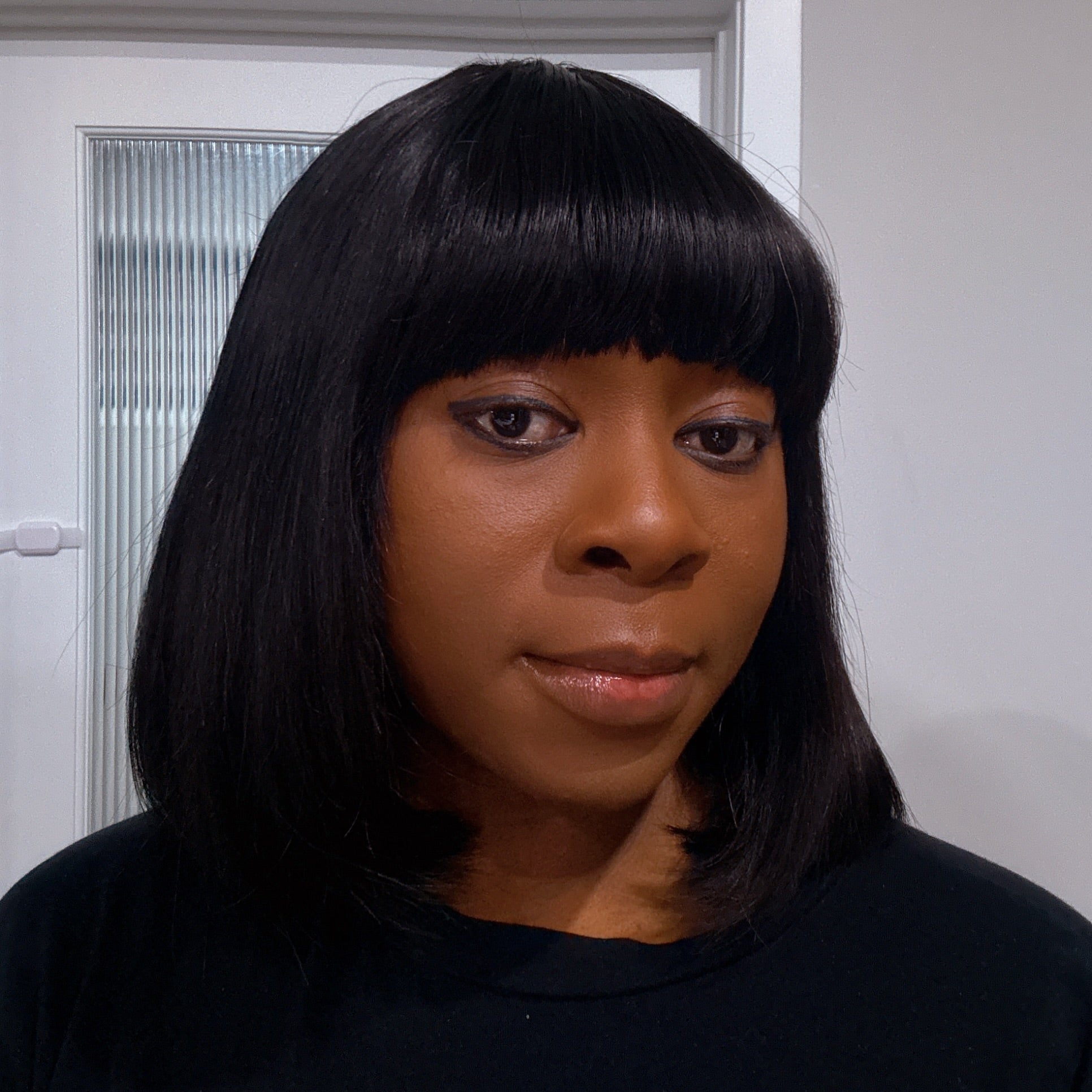 Whitney Unit (Black Bang Bob Wig) - KADHAIR