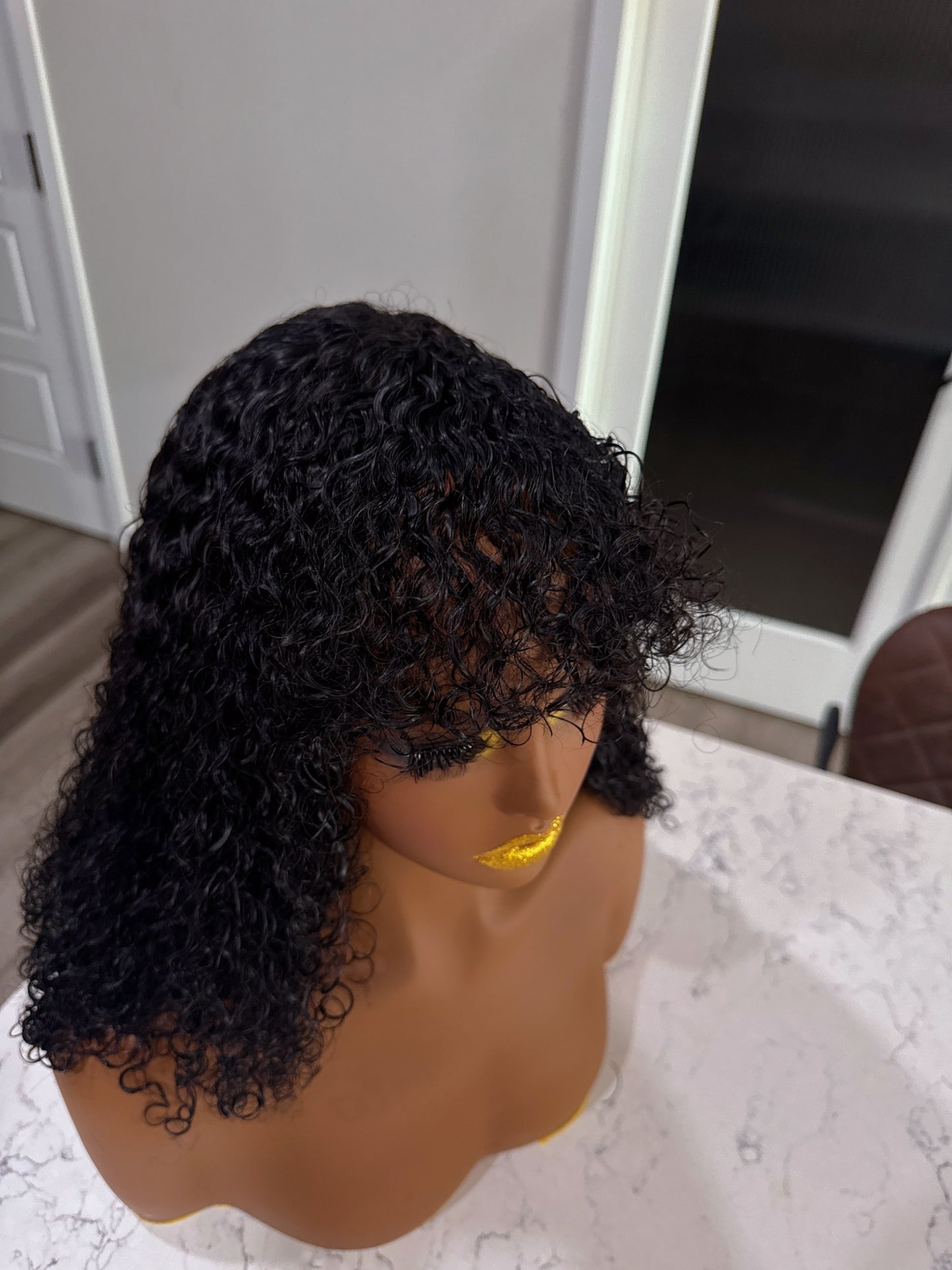 18 inch curly fringe wig with bangs in natural black human hair